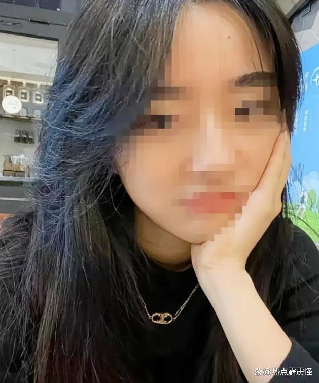 女生留學(xué)9天遭電詐后墜亡 細(xì)節(jié)曝光據(jù)報(bào)道，一名中國(guó)留學(xué)生在泰國(guó)曼谷遭遇電信詐騙后不幸身亡，事件引起了廣泛關(guān)注。這名女生在留學(xué)期間遭遇了電信詐騙，在與詐騙分子溝通的過程中，她可能經(jīng)歷了長(zhǎng)時(shí)間的通話、精神壓力和恐懼等，最終導(dǎo)致她不幸墜亡。