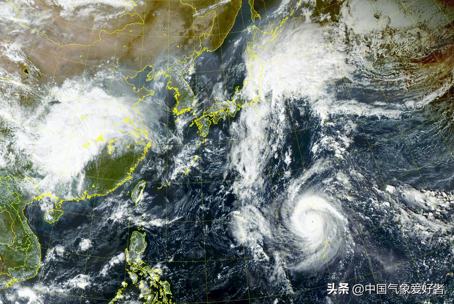 浣熊升級為超強(qiáng)臺風(fēng)浣熊升級為超強(qiáng)臺風(fēng)，一場自然界的震撼力量展現(xiàn)