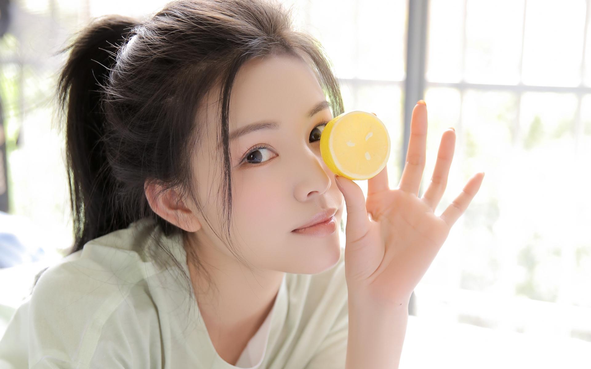 “永遠不要和別人一起欺負自己”永遠不要和別人一起欺負自己——探索自我價值的保護之路