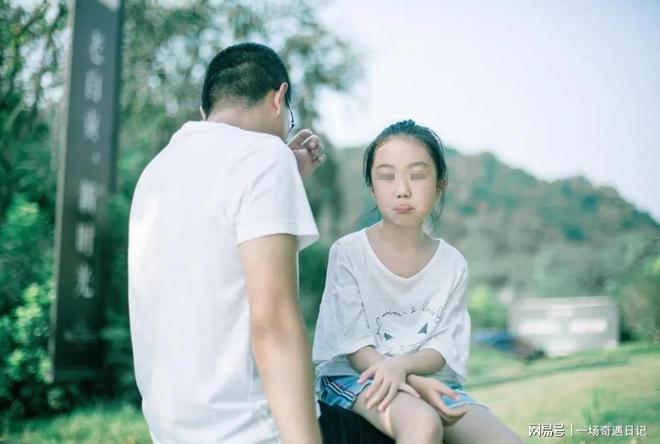 父親回家發(fā)現女兒父親回家發(fā)現女兒的成長奇跡