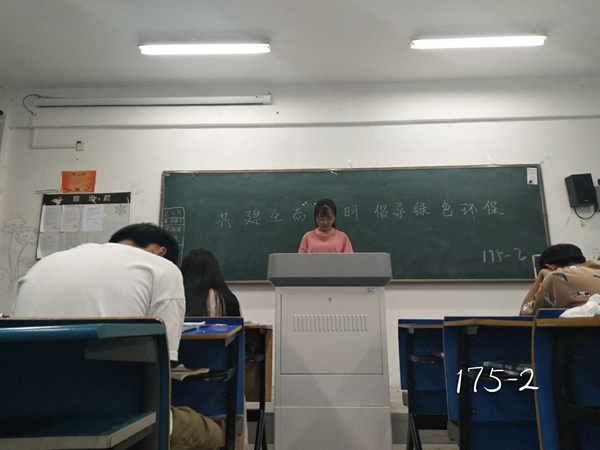 拒絕使用一次性筷子的建議拒絕使用一次性筷子是一個(gè)非常重要的環(huán)保行為，有助于減少資源浪費(fèi)和環(huán)境污染。以下是一些關(guān)于拒絕使用一次性筷子的建議
